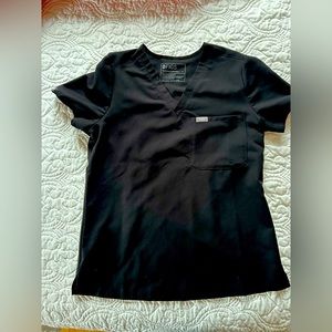 Size small Figs scrub set